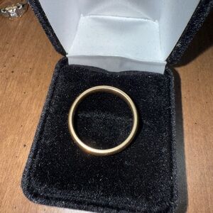 10k Gold wedding band size 10